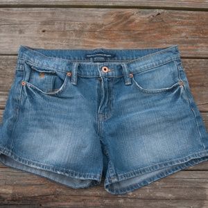 DESIGNER RALPH LAUREN SHORTS